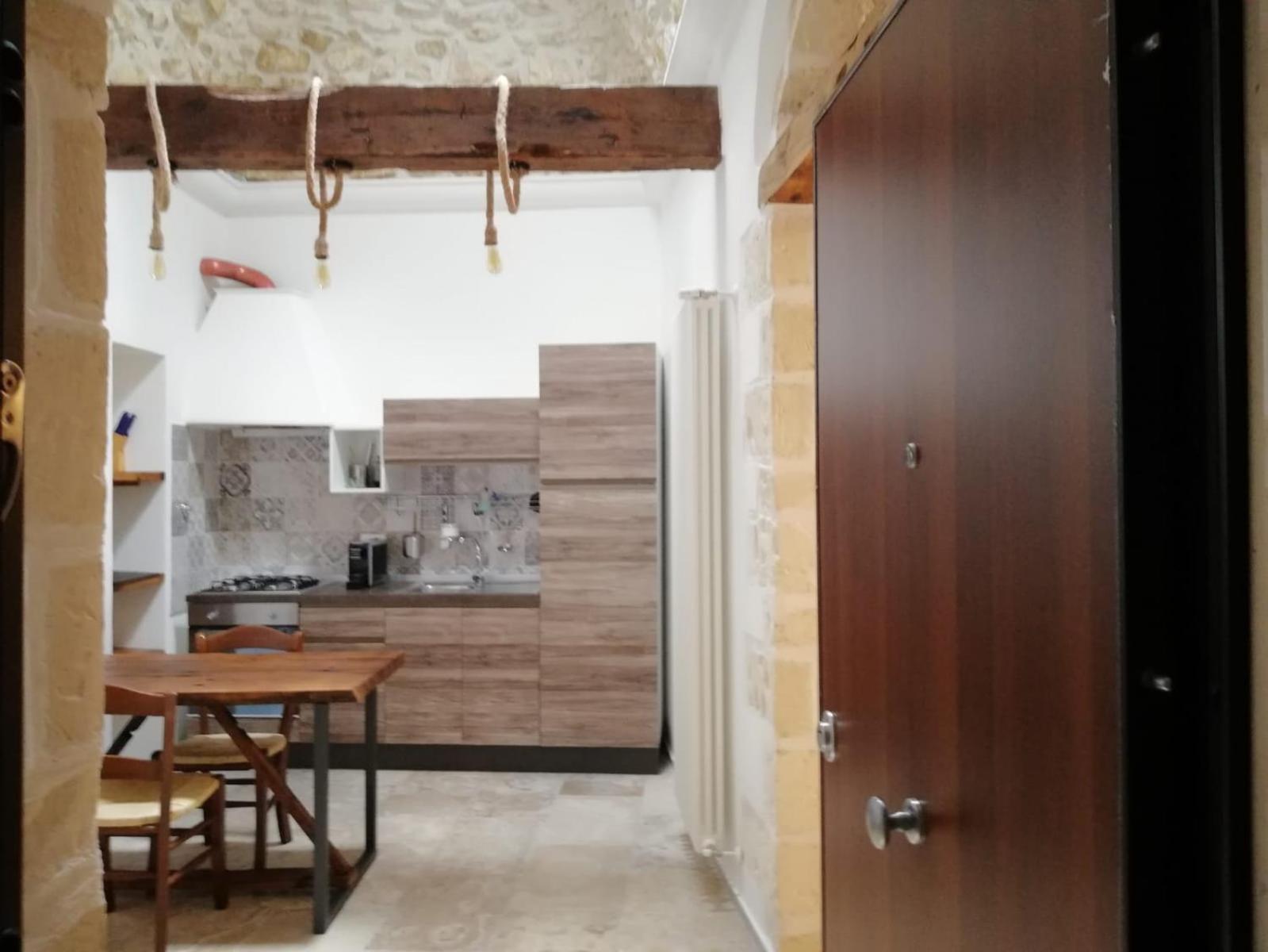 Apartamento La Casa Al Borgo Vieste Exterior foto