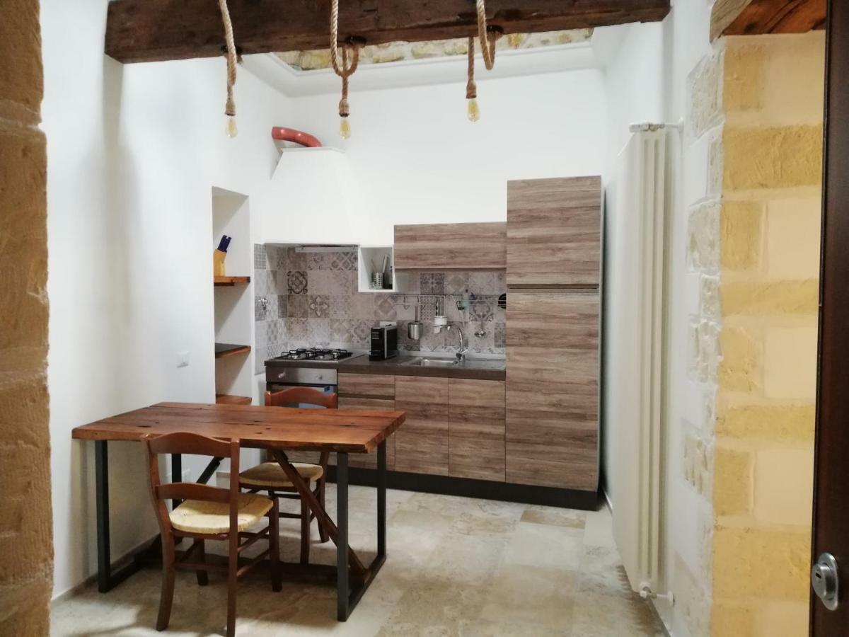 Apartamento La Casa Al Borgo Vieste Exterior foto